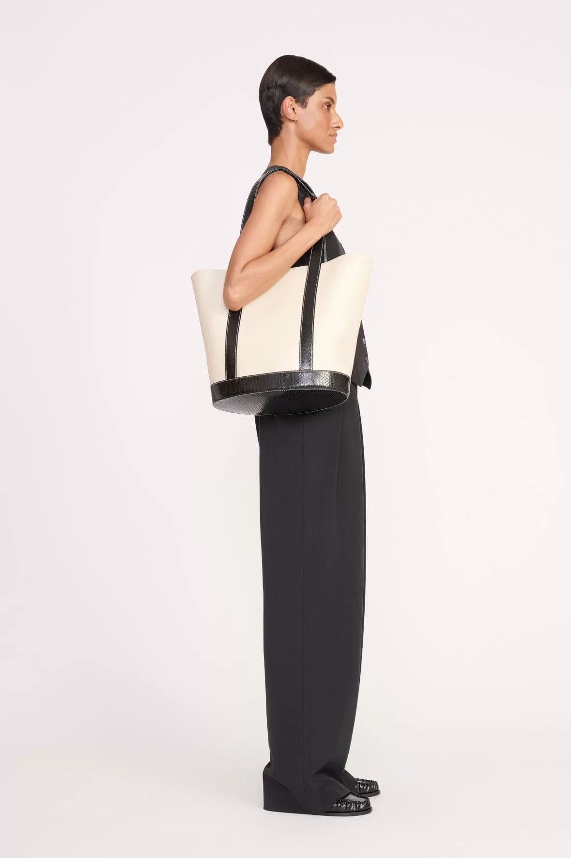 ALLORA TOTE | CREAM BLACK