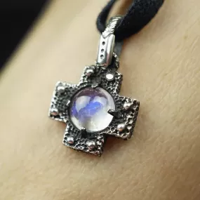 Choker Moonstone pendant CROSS