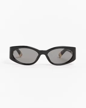 Les Lunettes Ovalo Sunglasses in Black